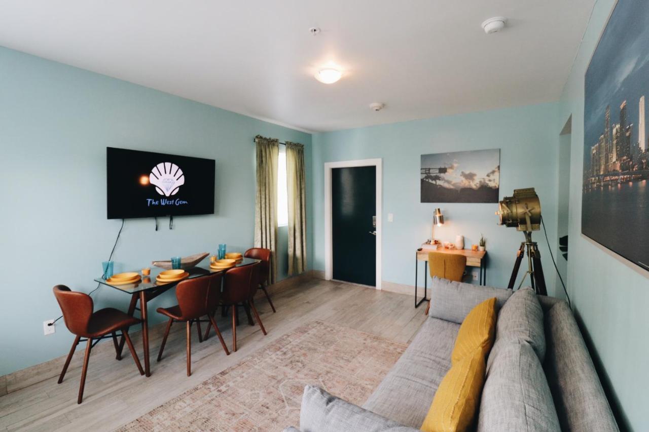 The Gem On 15Th Apartment Маями Бийч Екстериор снимка