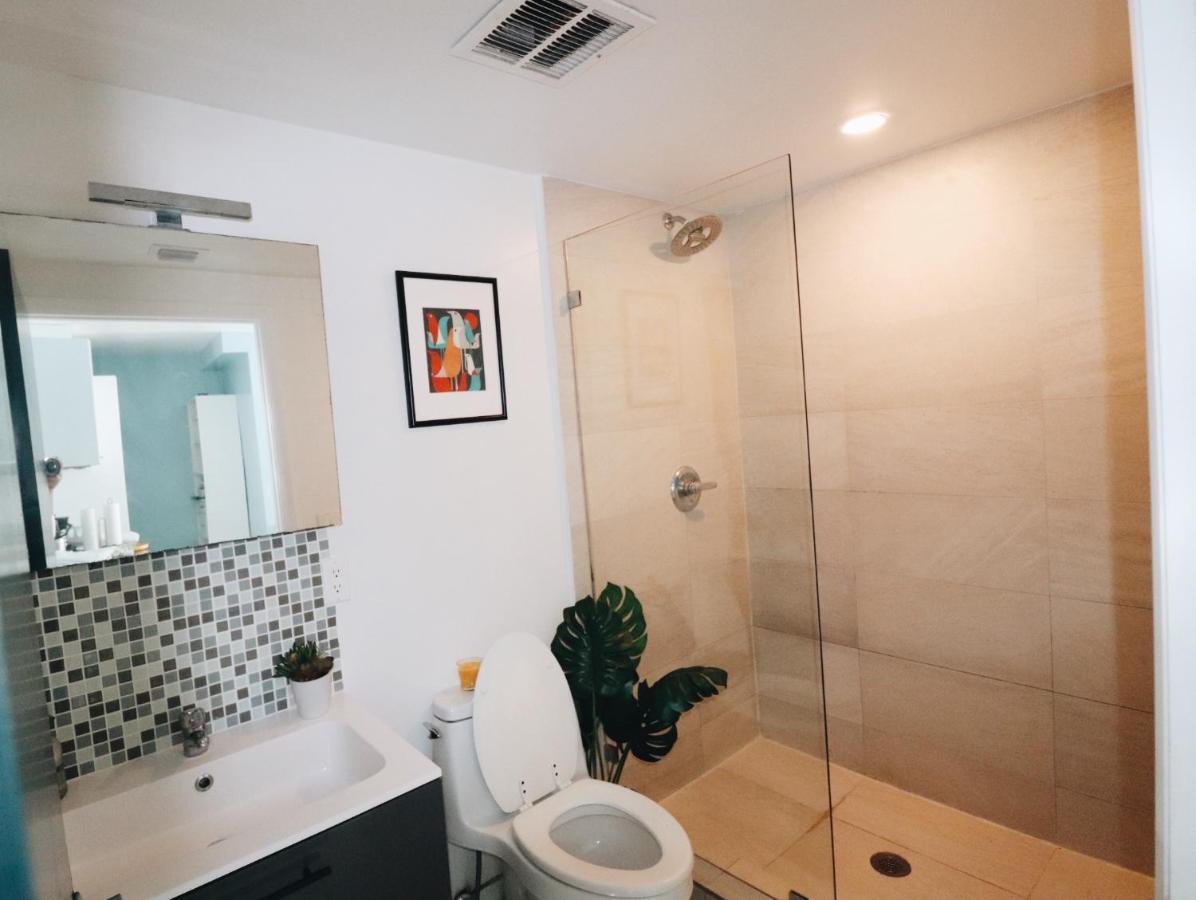The Gem On 15Th Apartment Маями Бийч Екстериор снимка