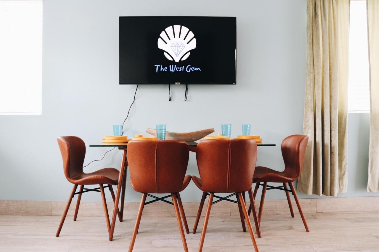 The Gem On 15Th Apartment Маями Бийч Екстериор снимка
