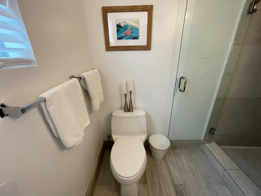 The Gem On 15Th Apartment Маями Бийч Екстериор снимка
