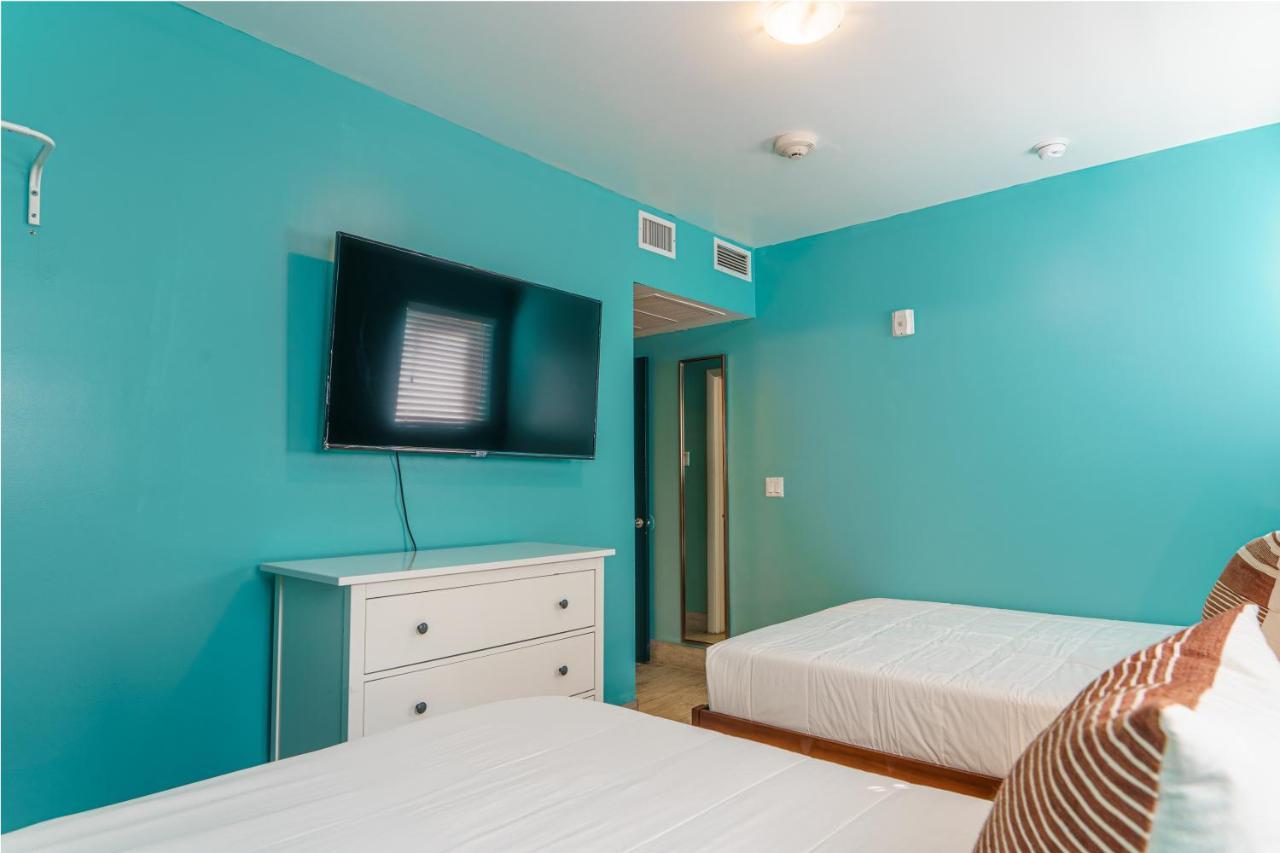 The Gem On 15Th Apartment Маями Бийч Екстериор снимка