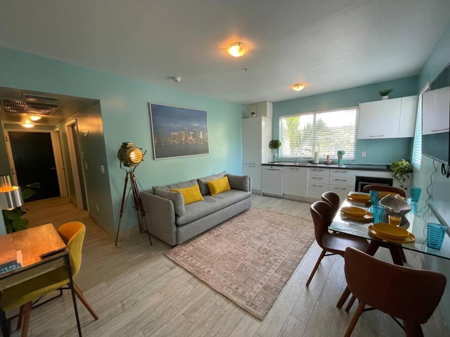 The Gem On 15Th Apartment Маями Бийч Екстериор снимка